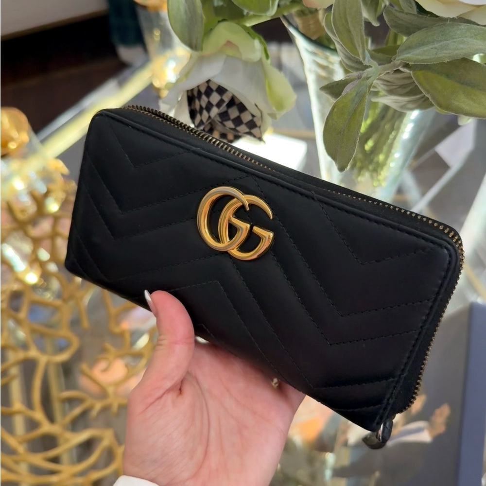 GG Marmont Matelassé Leather Continental Double G Logo Continental Wallet